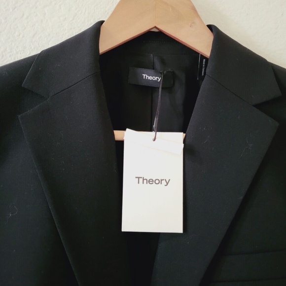 $435 Unworn Theory Wool Blend One-Button Blazer in Black - Picture 6 of 9